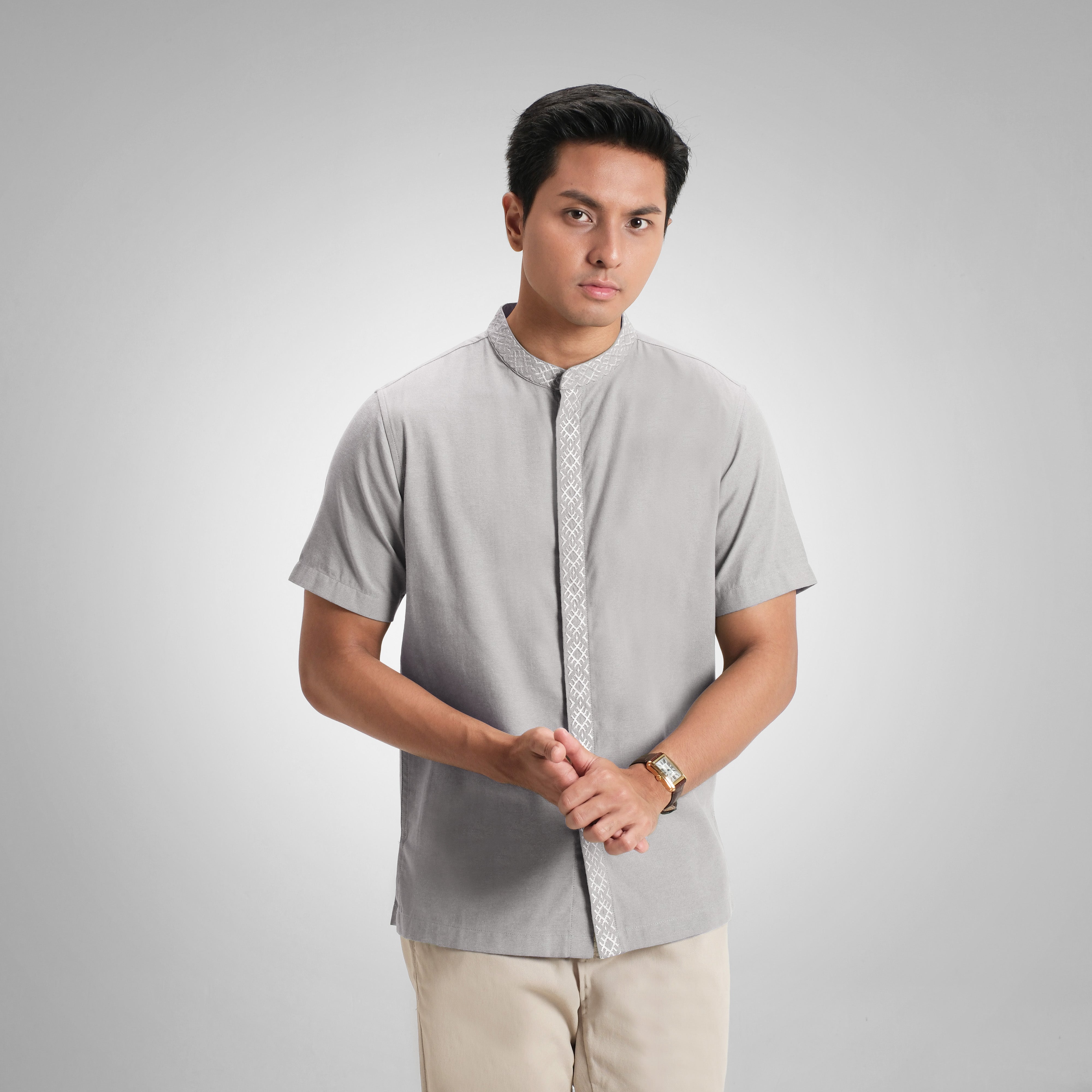 CUTOFF Kamran Oxford Bordir Collarless Shirt Kemeja Koko Pria Lengan Pendek