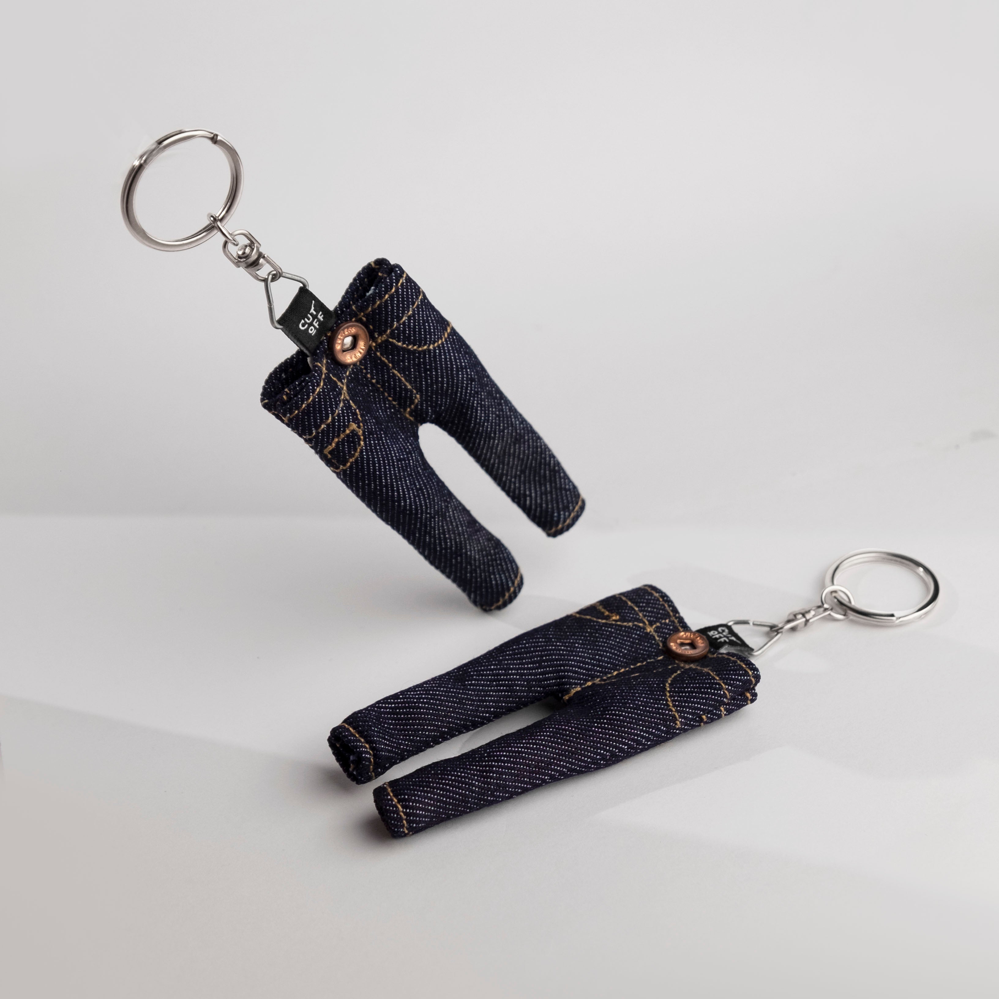 CUTOFF Exclusive Keychain Gantungan Kunci Denim Jeans